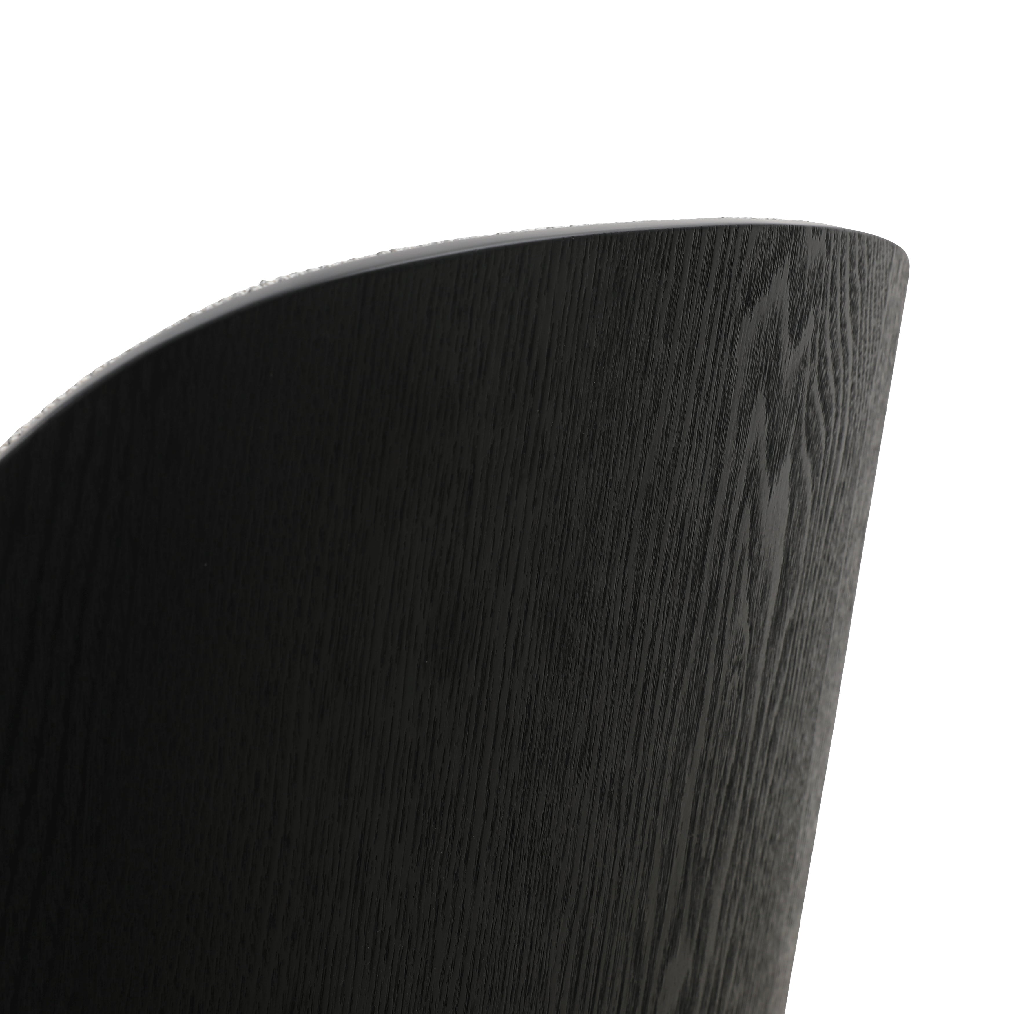Ezra Chair