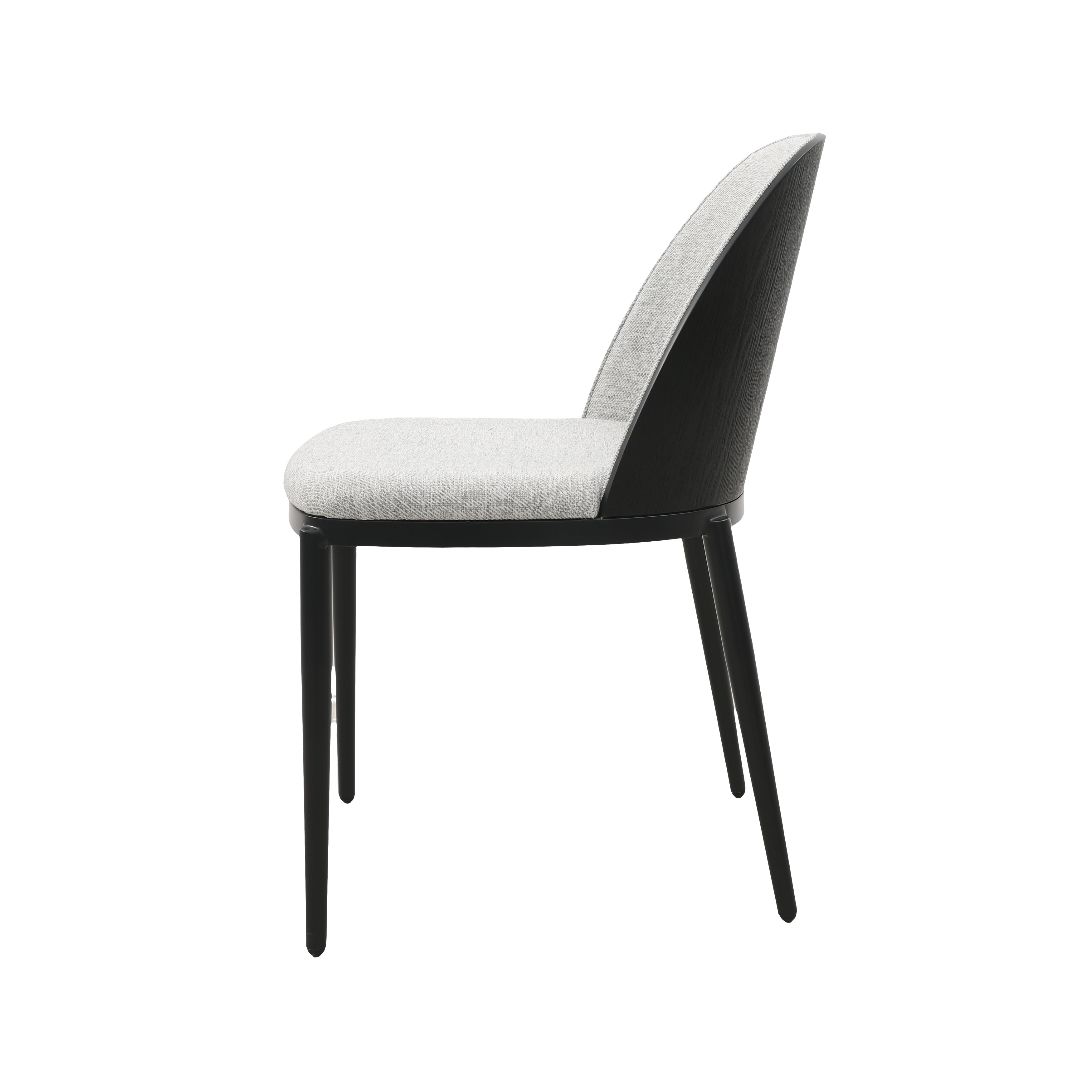 Ezra Chair